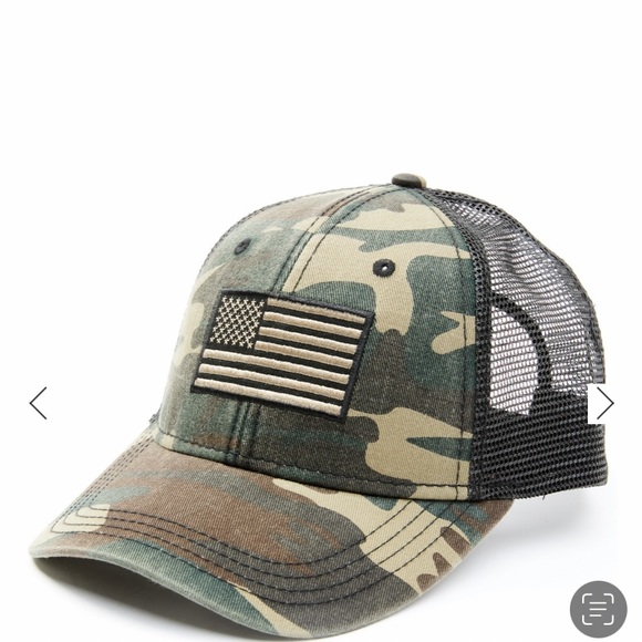 H3 Headwear Other - H3 Headwear Mens Black and Camo Americana Embroidered Mesh Back Trucker Hat.